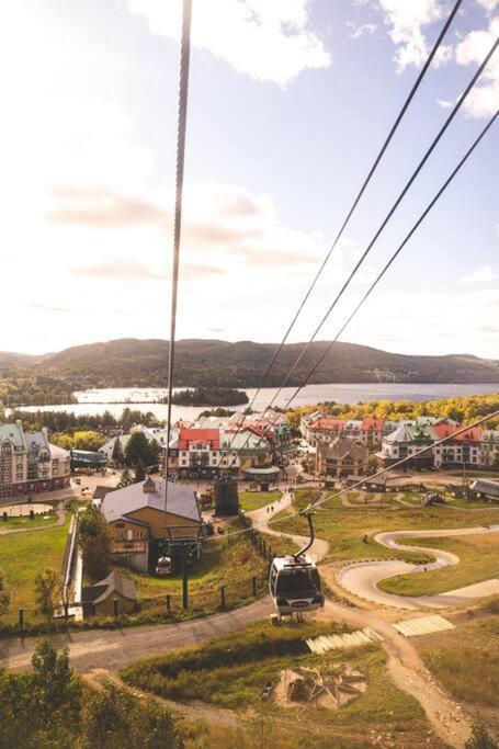 Appartement The Alpine Nest - 3 Beds - 4 Guests - Free Parking - Pool à Mont-Tremblant Extérieur photo